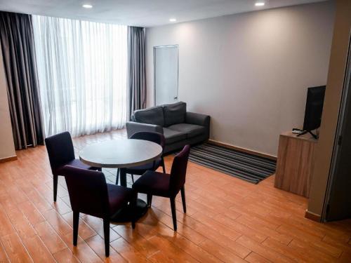Un lugar para sentarse en Bangi Perdana Hotel