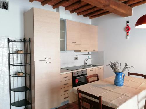 Η κουζίνα ή μικρή κουζίνα στο Agriturismo Borgo Stella