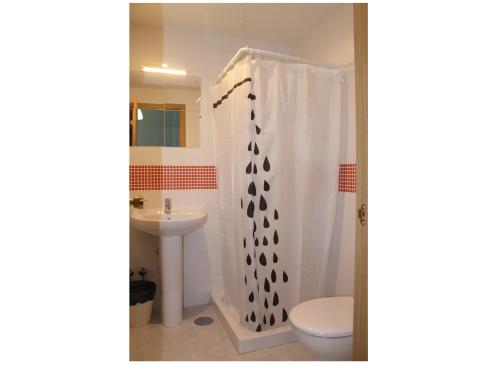 Hostal Abitum Madrid tesisinde bir banyo