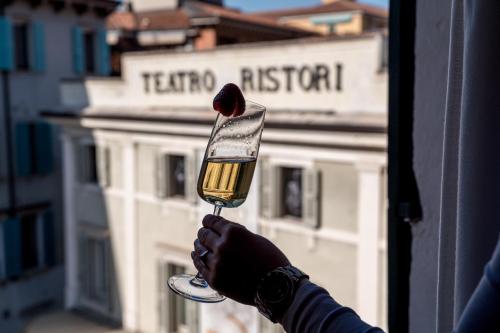 Foto dalla galleria di PALAZZO RISTORI a Verona
