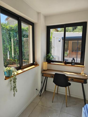 Photo de la galerie de l'établissement Independent 2-room apartment Six Fours, à Six-Fours-les-Plages