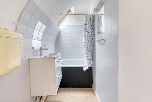 Phòng tắm tại Le Nid - Place Imbach