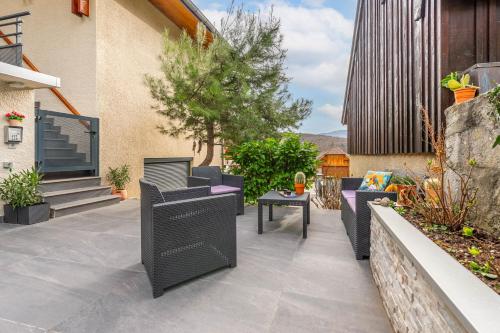 TheLittleCosy Studio I Annecy Lake I Talloires