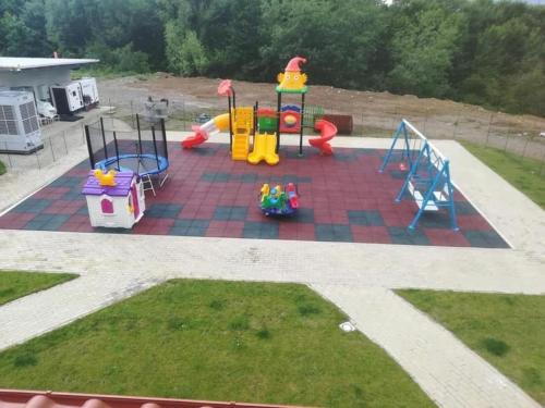 Imagen de la galería de Pensiunea Casa cu Tei, en Reşiţa