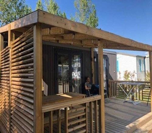 Camping 4 étoiles - Piscine - efchae