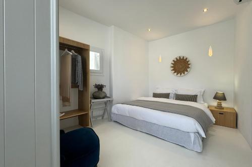 Astra House by Mykonos Mood