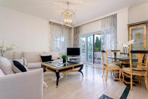 Andalucía del Mar Suite by Rent Me