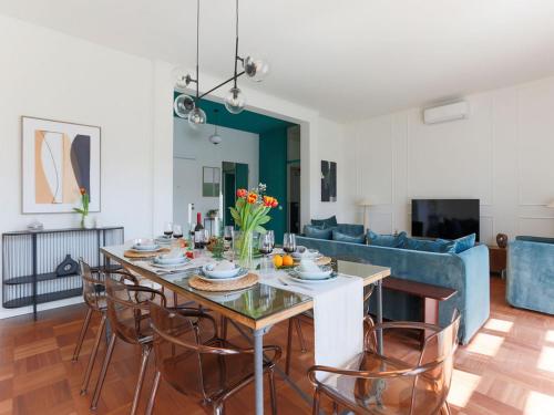 The Best Rent - Wonderful multi-bedroom apartment with terrace in the area of Colonne di San Lorenzo