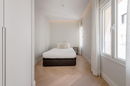Spectacular flat for 8 pax near Puerta del Sol - Alcala