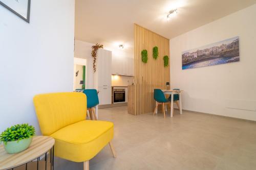 Dapur atau dapur kecil di Euphoria - elegance rooms