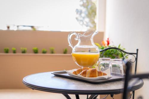 Makanan di atau berdekatan apartmen