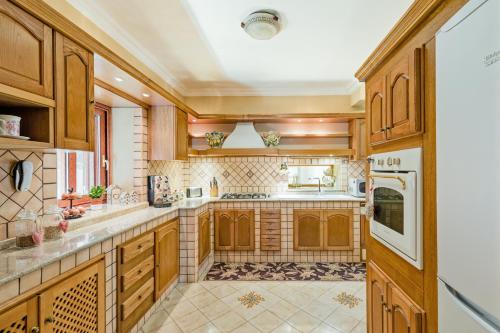 Η κουζίνα ή μικρή κουζίνα στο Domus Aenaria Ischia