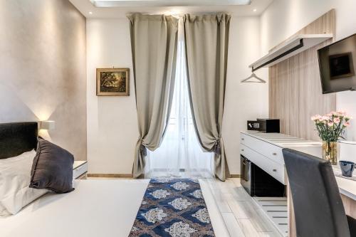 Rose Suite