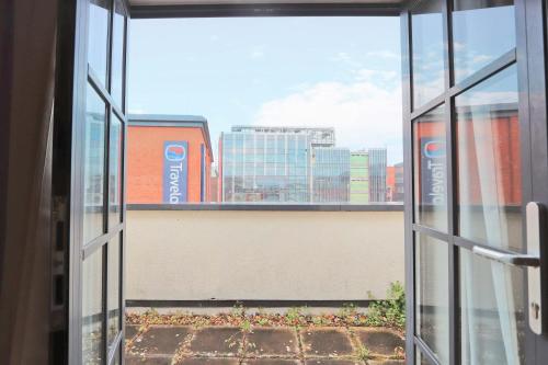Μπαλκόνι ή βεράντα στο St Thomas one bedroom flat