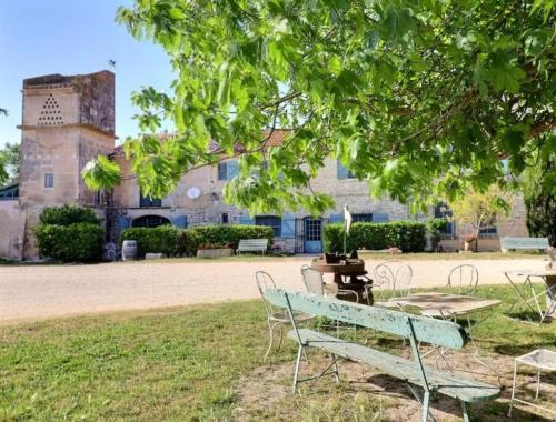 Spacieuse maison avec piscine à Saintes-Maries-de-la-Mer 150 m²