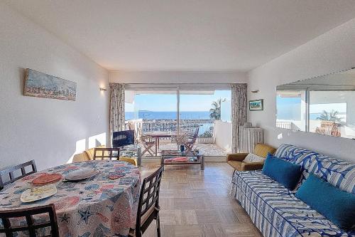 Photo de la galerie de l'établissement Henri Camille Real Estate- LE CAP - 2 bedrooms Apt sea view, à Cannes