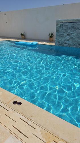 Villa privee Narjess grande piscine et jacuzzi