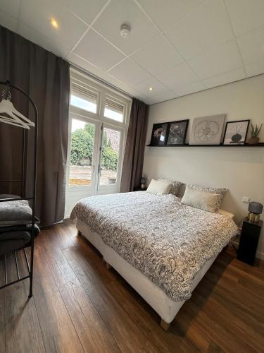 Postel nebo postele na pokoji v ubytování BnB Bruxelles - Studios & Apartments