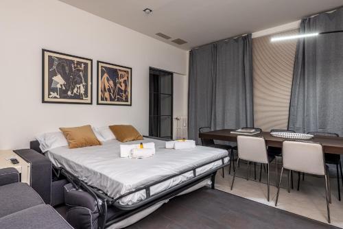 Brera - Grand Apartment with Hammam