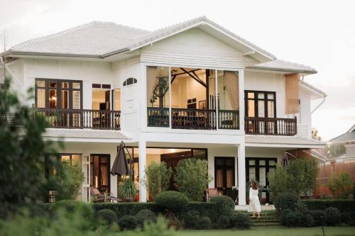 Gallery image of Chompranghouse บ้านชมปรางค์ in Ban Pa Kluai