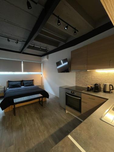 Ermoo Athens Modern Living