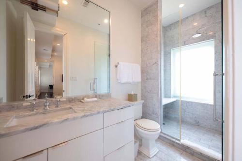Bagno di Melrose Mansion