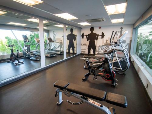 a gym with several exercise bikes in a room at Hotel Araiza San Luis R.C. in San Luis Río Colorado