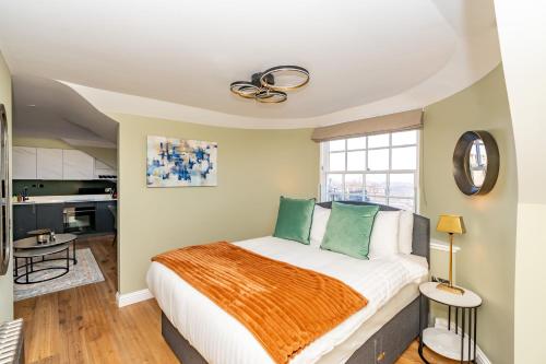 Dragon Suites Luxury Apartments at 9 Albyn Place photo 29
