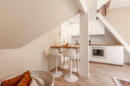 A41#Republique # Marais # 1BedRoom # Paris03 # AC