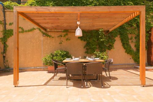 Φωτογραφία από το άλμπουμ του Europa,2br,2bth Villa With Private Pool And Stunning Sea Views στις Αχλαδιές