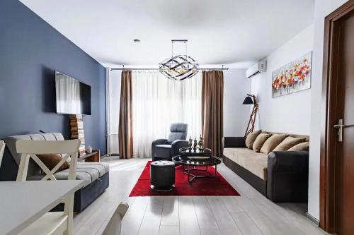 10 Seconds Away from the Main street, Free Secured Parking