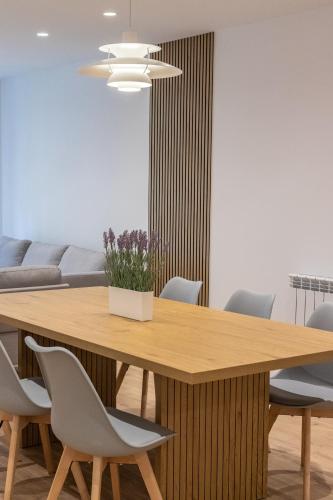 Azkuna Home Apartment