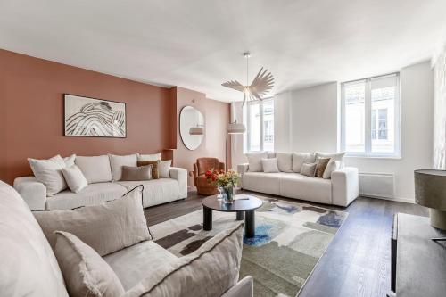 A42#Republique # Marais # 3BedRooms # Paris03 # AC
