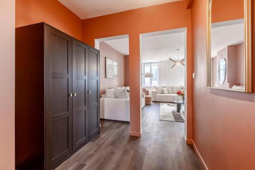 A42#Republique # Marais # 3BedRooms # Paris03 # AC