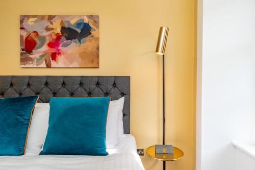 Dragon Suites Luxury Apartments at 9 Albyn Place photo 100