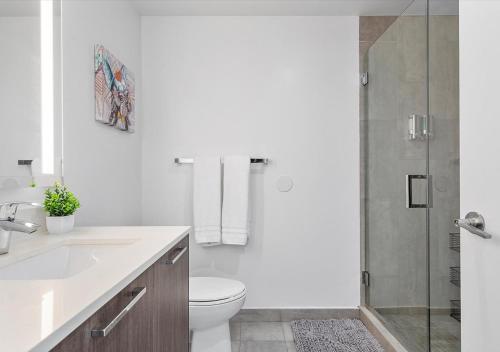 X Lounge II-Highline Corner Residence photo 42
