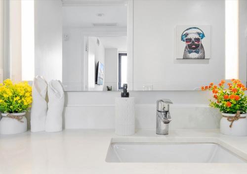 X Lounge II-Highline Corner Residence photo 38
