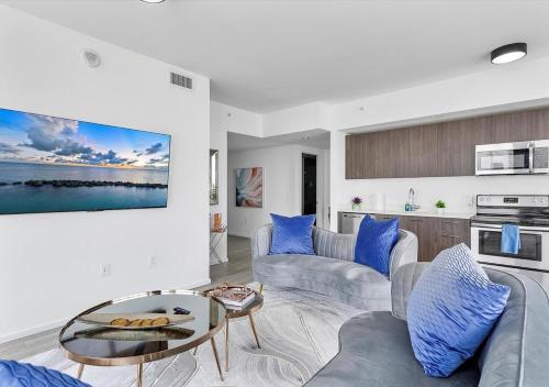 X Lounge II-Highline Corner Residence photo 20