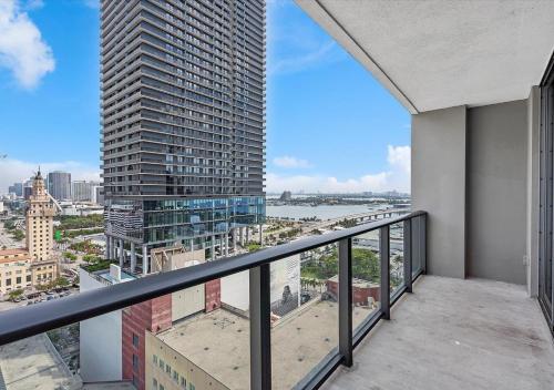 X Lounge II-Highline Corner Residence photo 13