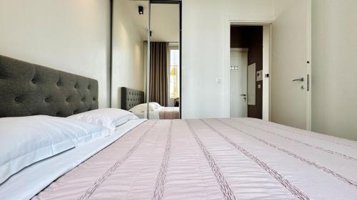 Cozy Croisette Retreat Cannes