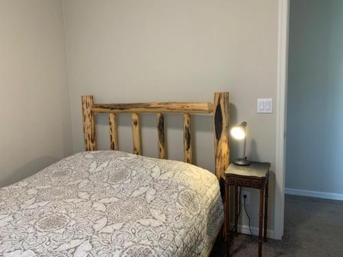 Postel nebo postele na pokoji v ubytování Deer Haven Hideaway