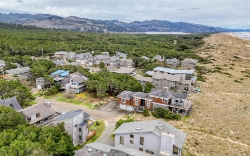 an aerial view of a residential neighborhood with houses at Osborne Beach House MCA 139 - Meredith Lodging in Manzanita