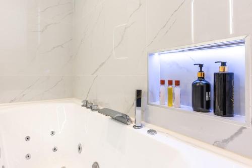 Appartement Raffiné avec Jacuzzi et AC - 6P