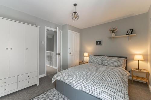Ένα ή περισσότερα κρεβάτια σε δωμάτιο στο Cosy 2 Bed House in Portaferry
