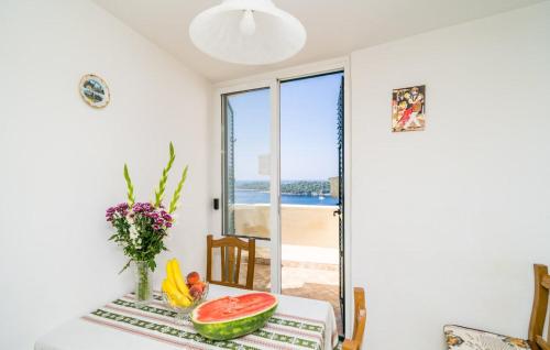 Apartment Zlatni Potok with seaview