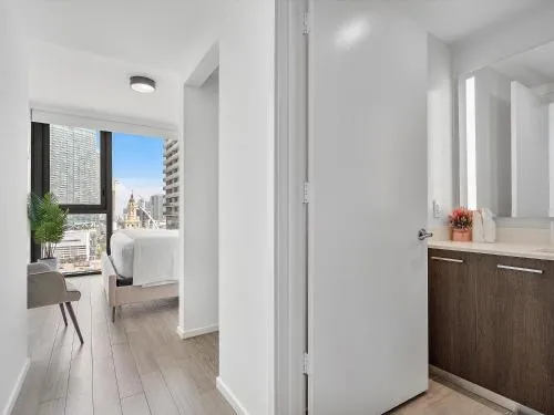 X Lounge-Contemporary Corner Residence photo 46