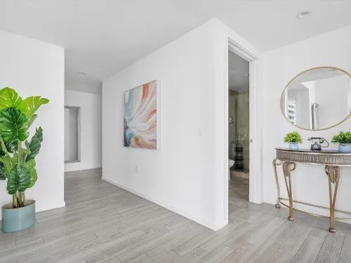 X Lounge-Contemporary Corner Residence photo 38