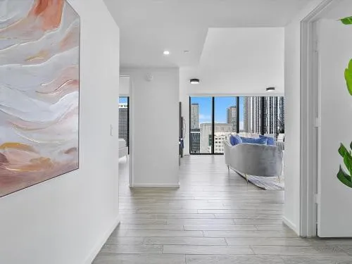 X Lounge-Contemporary Corner Residence photo 33