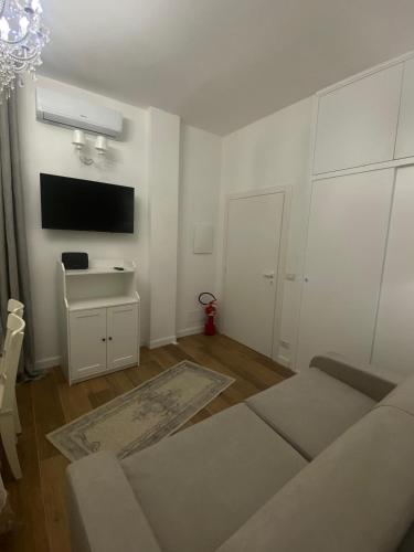 Colosseo luxury home