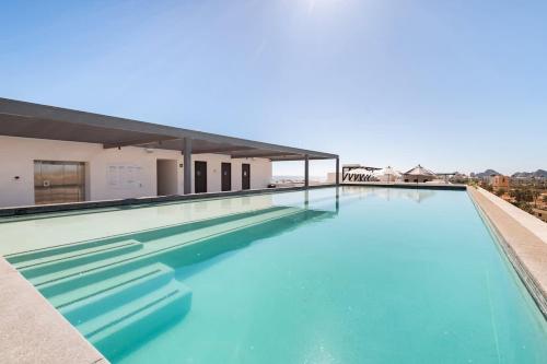 Bazén v ubytování Casa Cabo - THE BEST, fully equipped luxurious brand new condo nebo v jeho okolí